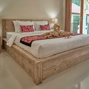 Gek House Bali Гостевой дом