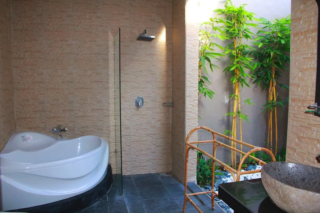 Homayoon Villa At Bisma - Great Location In Heart Of Ubud